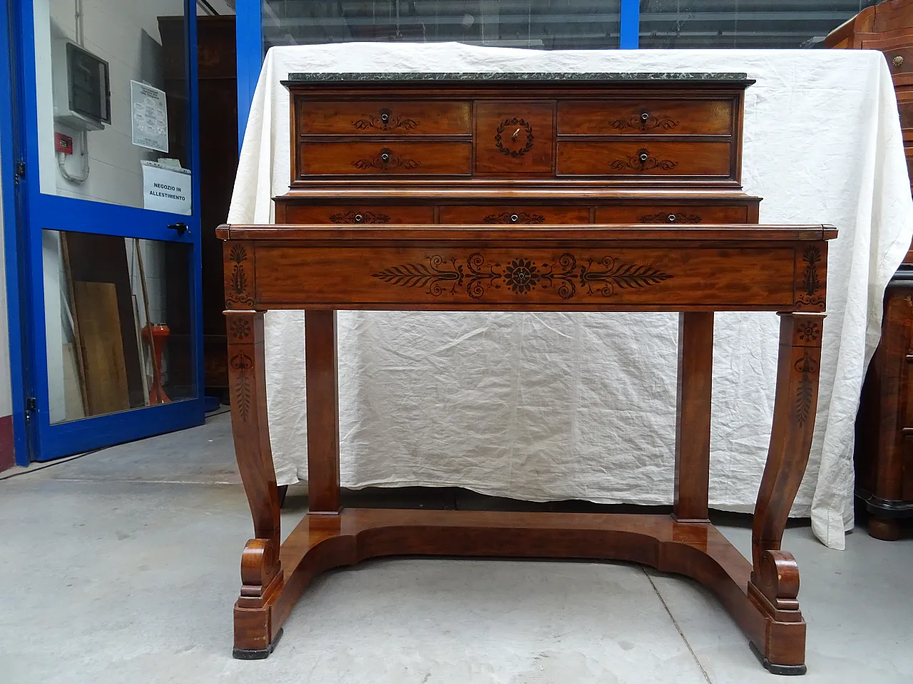 Scrittoio Carlo X in mogano di Cuba intarsiato Piemonte, '800 1