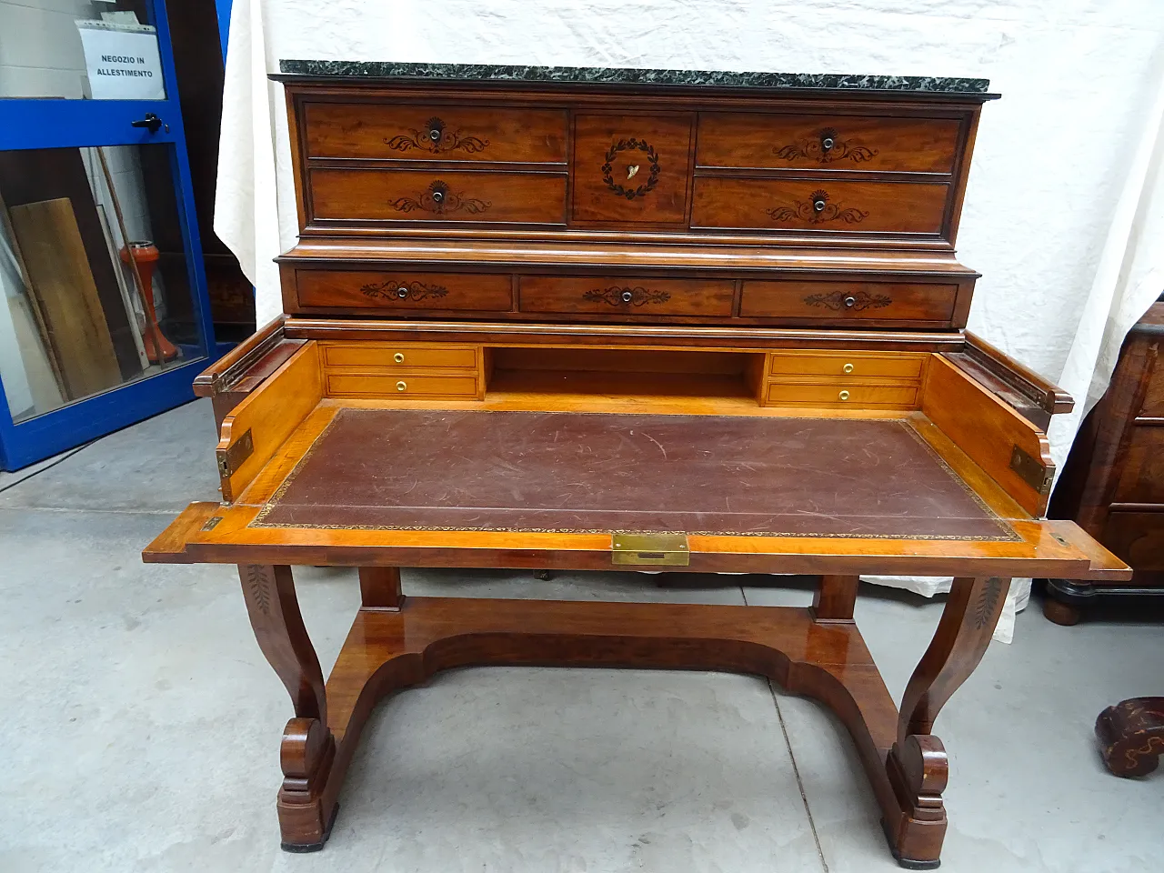 Scrittoio Carlo X in mogano di Cuba intarsiato Piemonte, '800 2