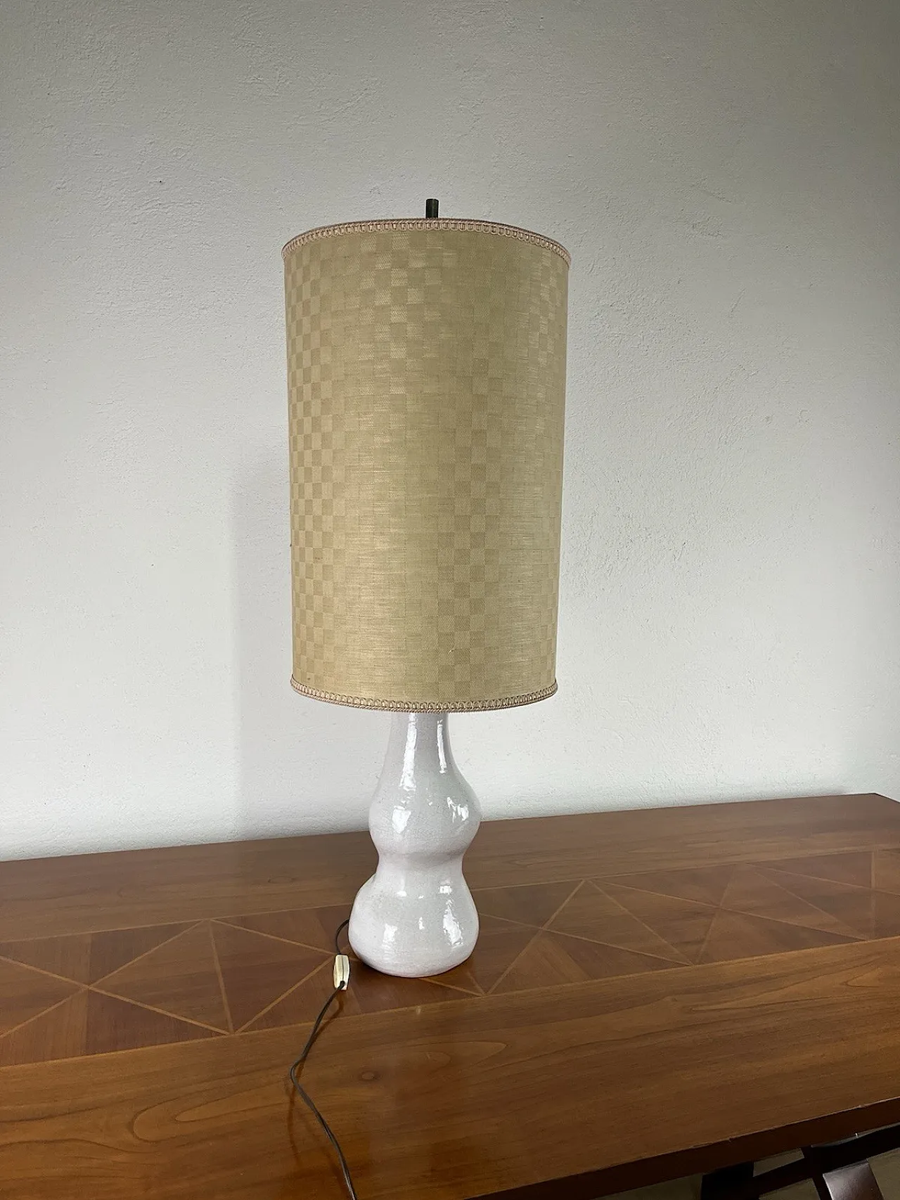 Lampada da tavolo in ceramica e in tessuto, anni '70 12