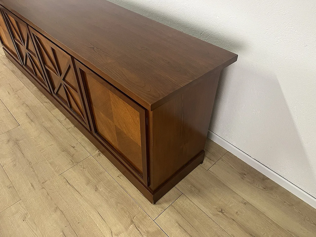 Sideboard in legno con motivi a forma di croce, 80s 7