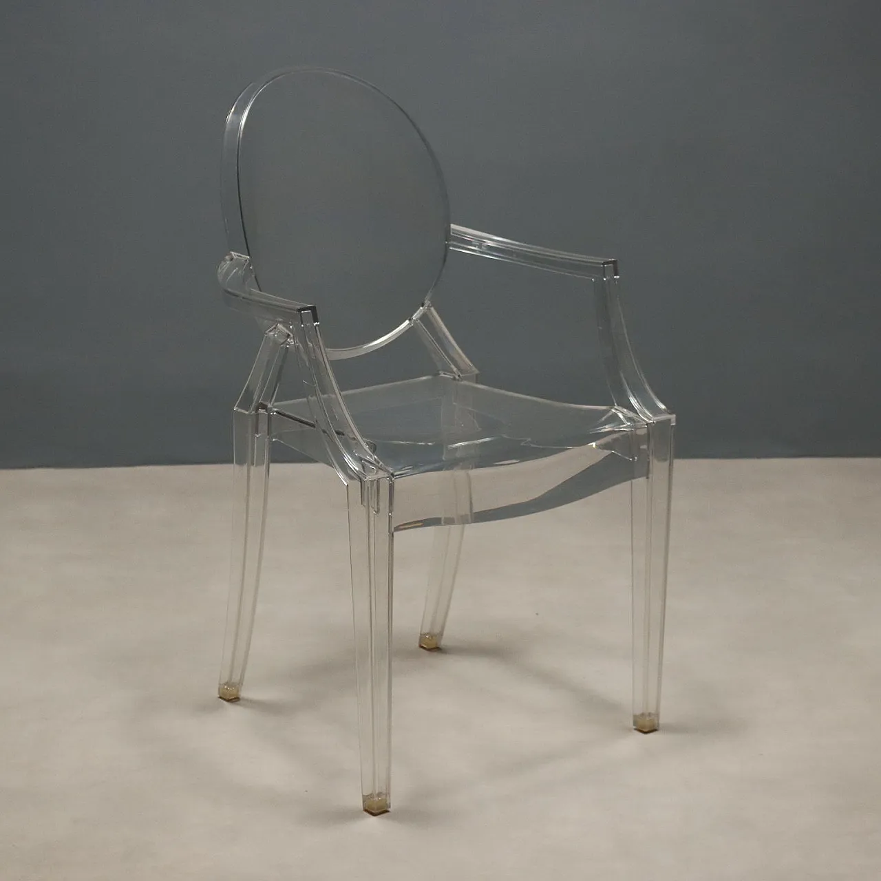 Sedia Louis Ghost di Philippe Starck, '900 1
