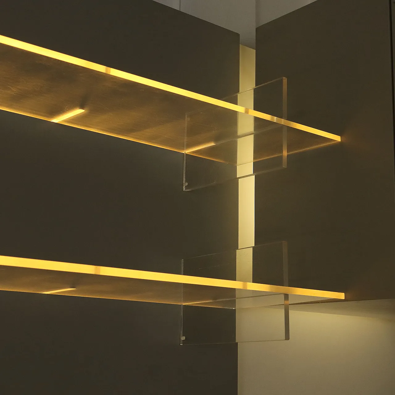 Acerbis bookstore by Roberto Monsani, 1980s 10