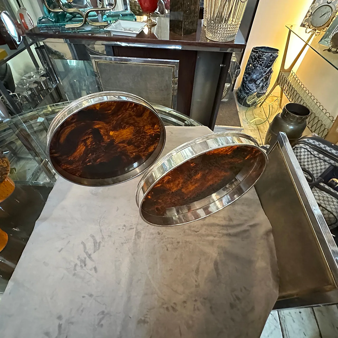 Pair of lucite and silver-plated metal trays, 1970s 2