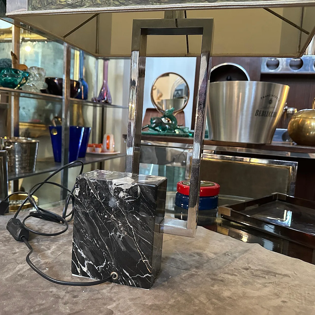 Chrome-plated metal and marble table lamp, 1970s 7