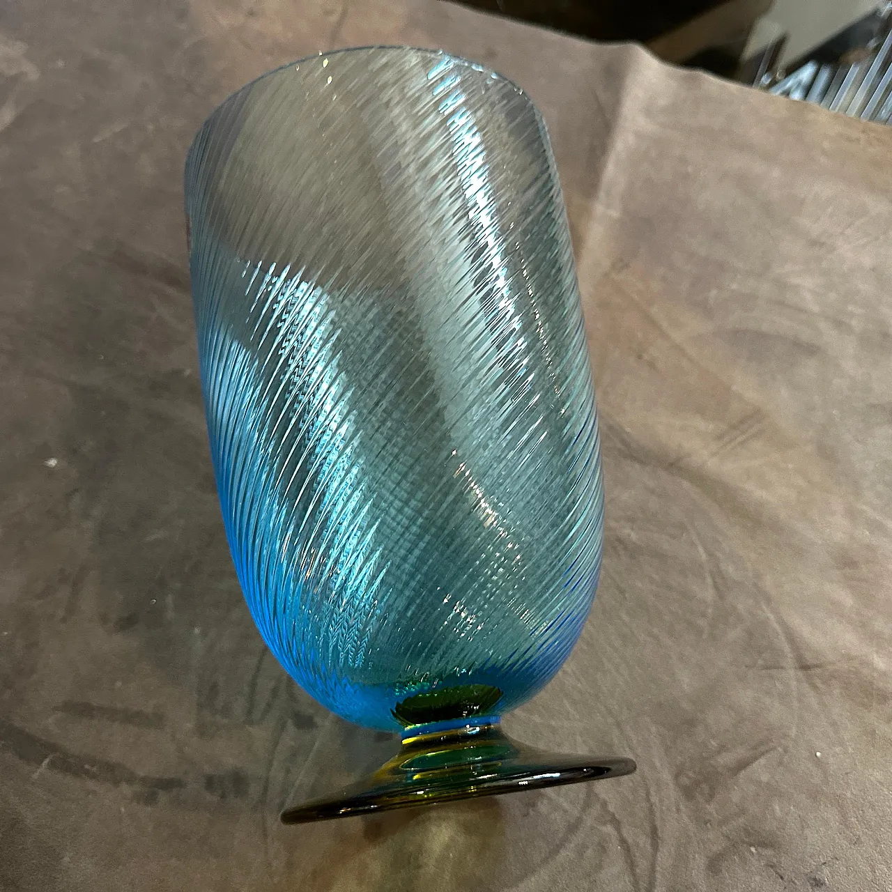 Vaso in vetro di Murano blu e giallo di Carlo Moretti, anni '80 5