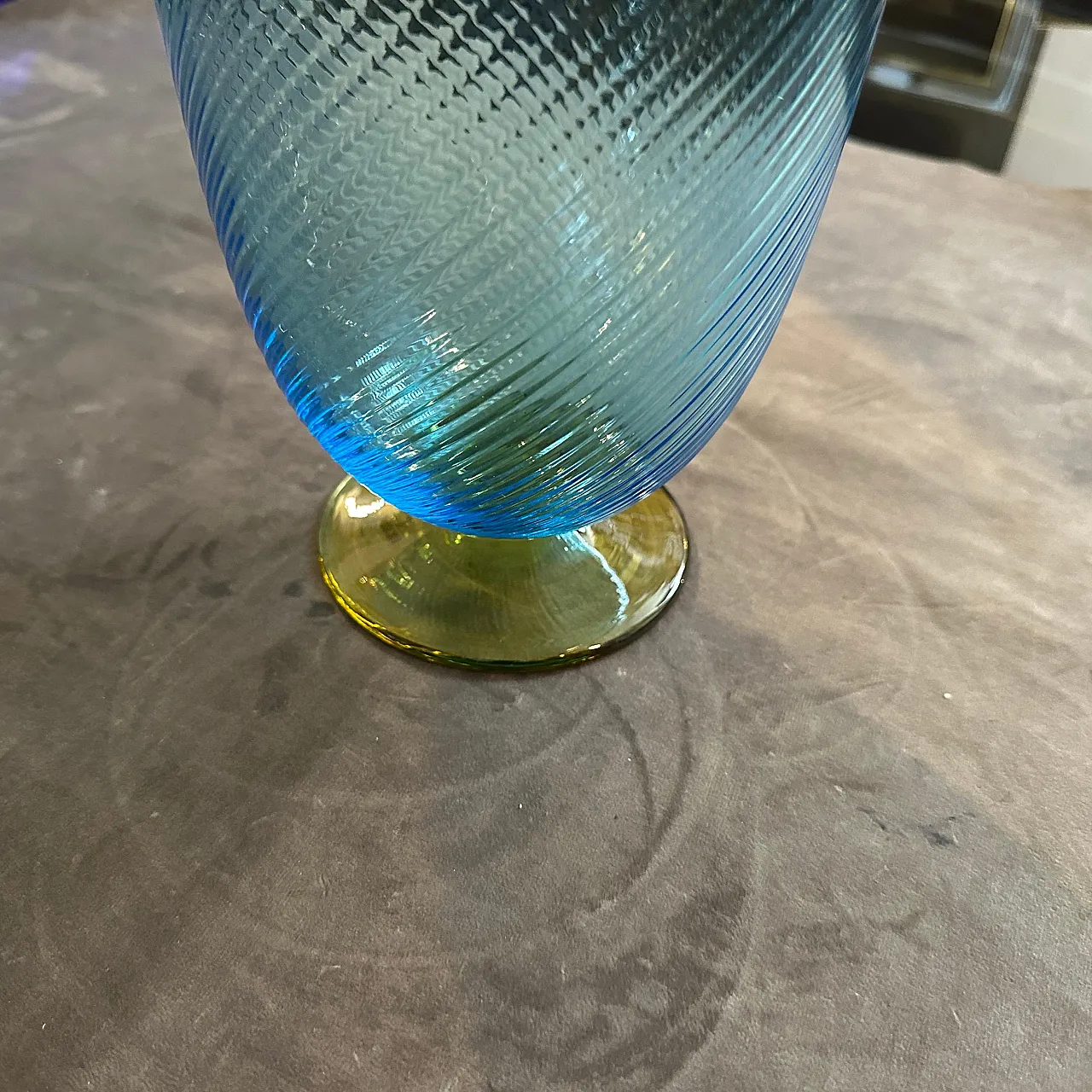 Vaso in vetro di Murano blu e giallo di Carlo Moretti, anni '80 9