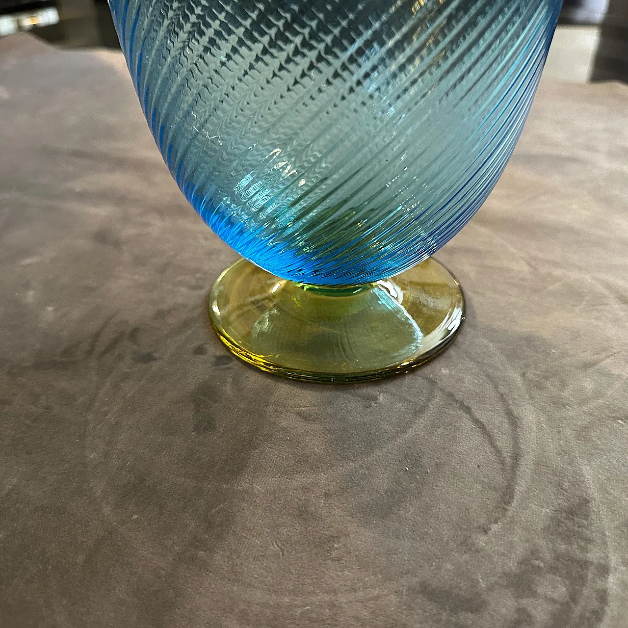 Vaso in vetro di Murano blu e giallo di Carlo Moretti, anni '80 11