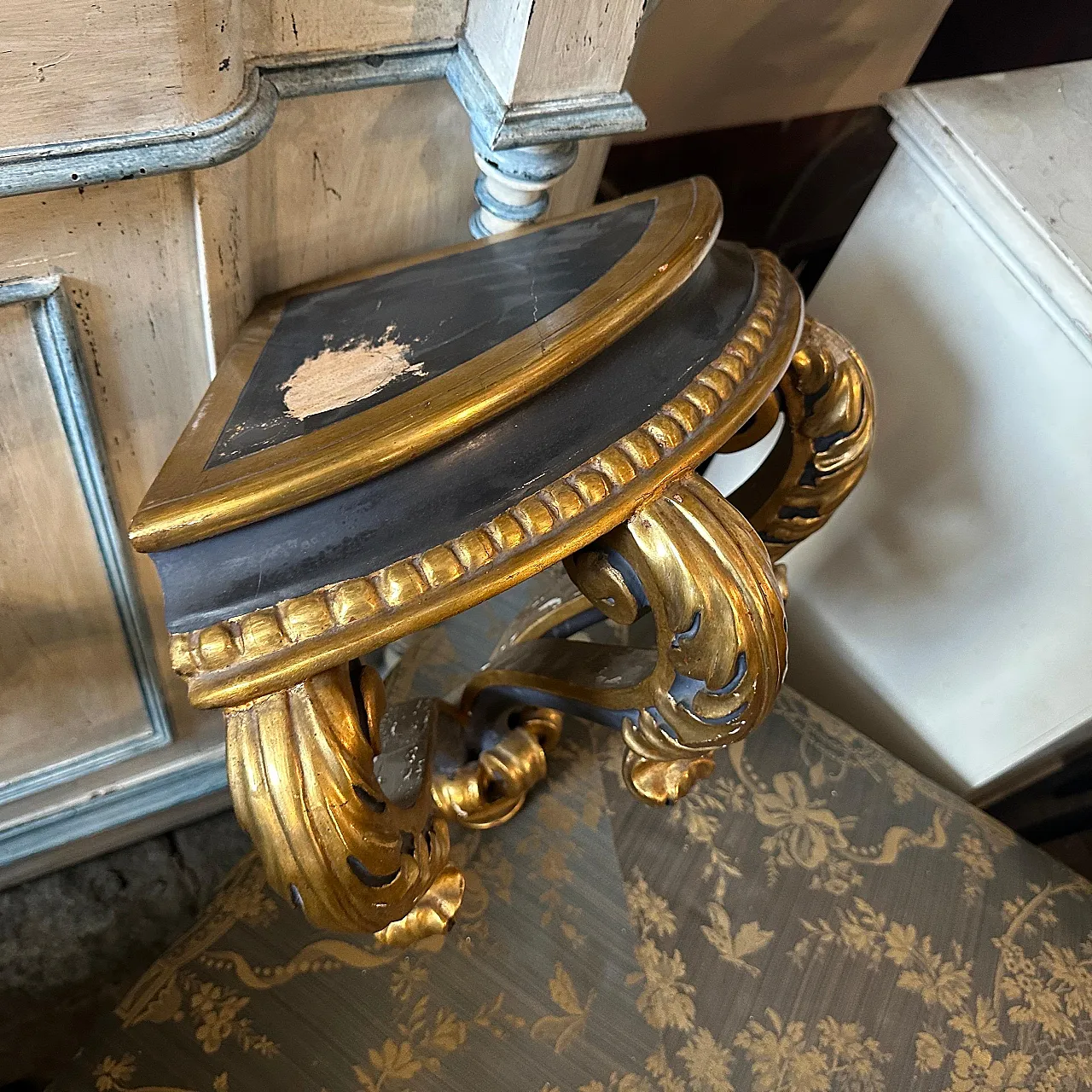 Consolle d'angolo in legno dorato e laccato blu barocco, '800 7