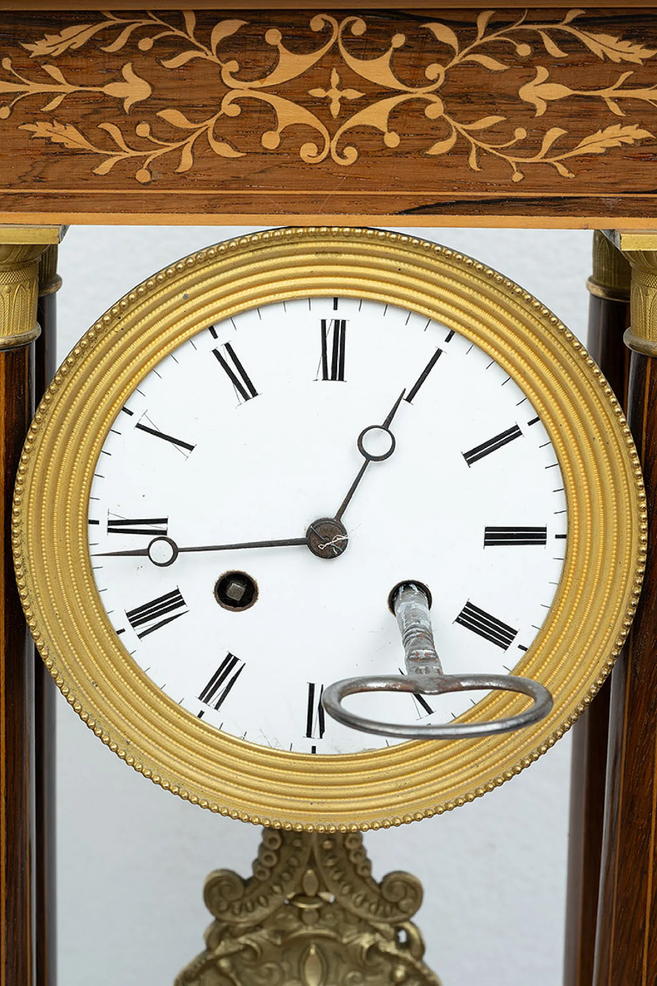 Charles X clock in precious exotic woods, 19th century 4