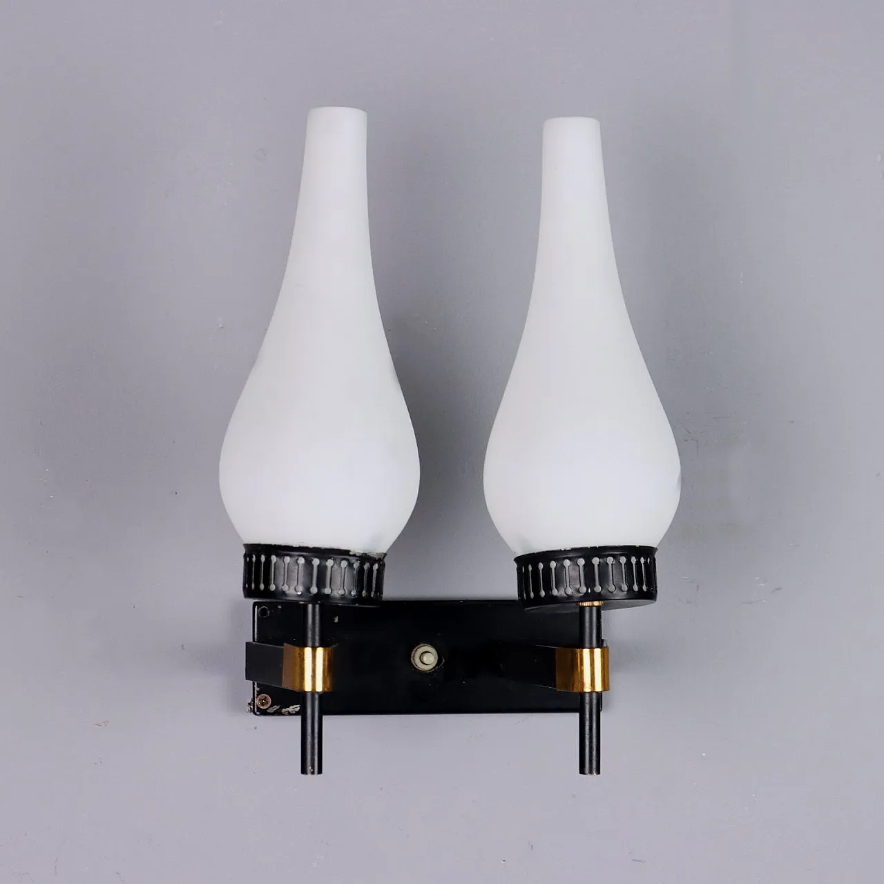 Lampada da parete in metallo e ottone, anni '60 3