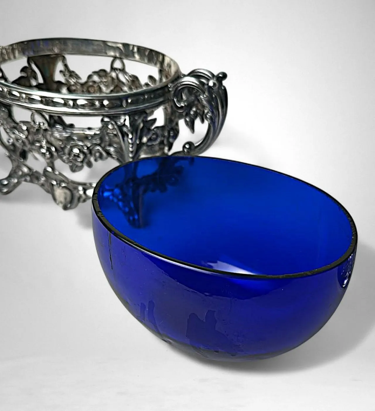 Zuccheriera in argento con rivestimento in vetro, metà '800 17