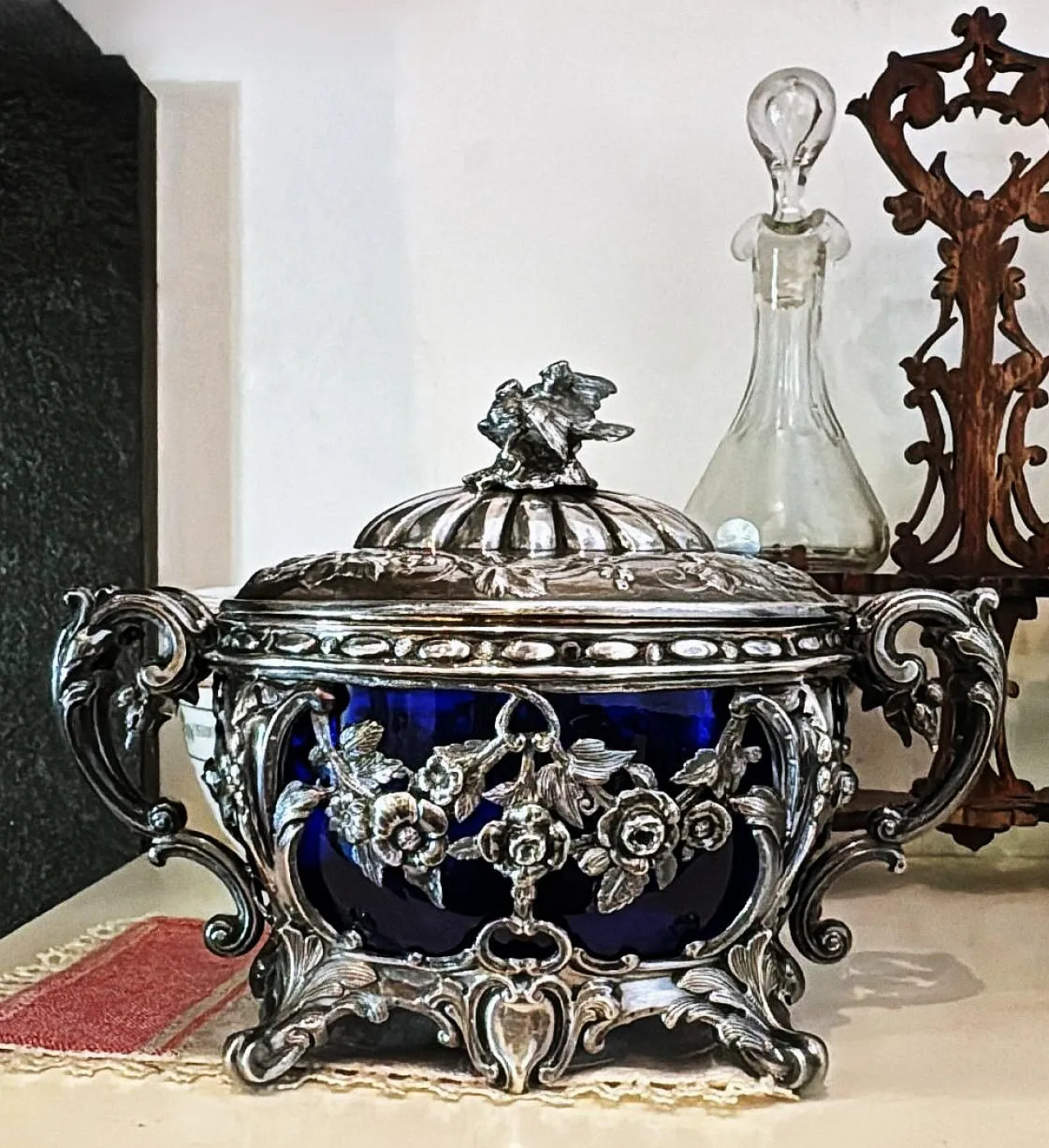 Zuccheriera in argento con rivestimento in vetro, metà '800 19