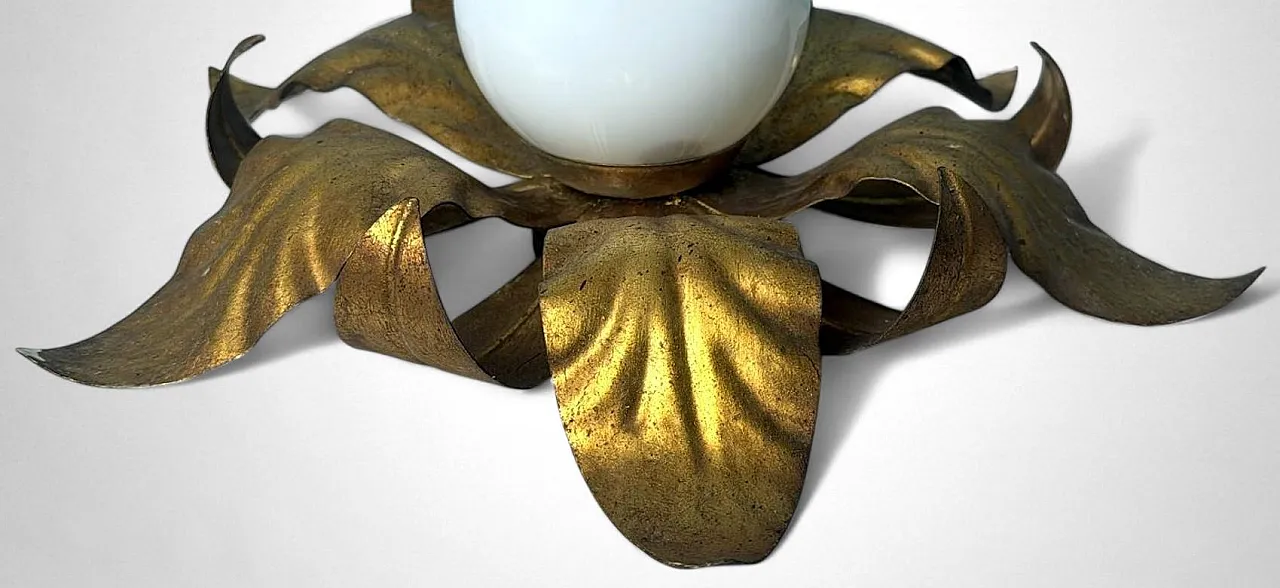 Lampada da soffitto in ottone dorato e vetro opalino, metà '900 11
