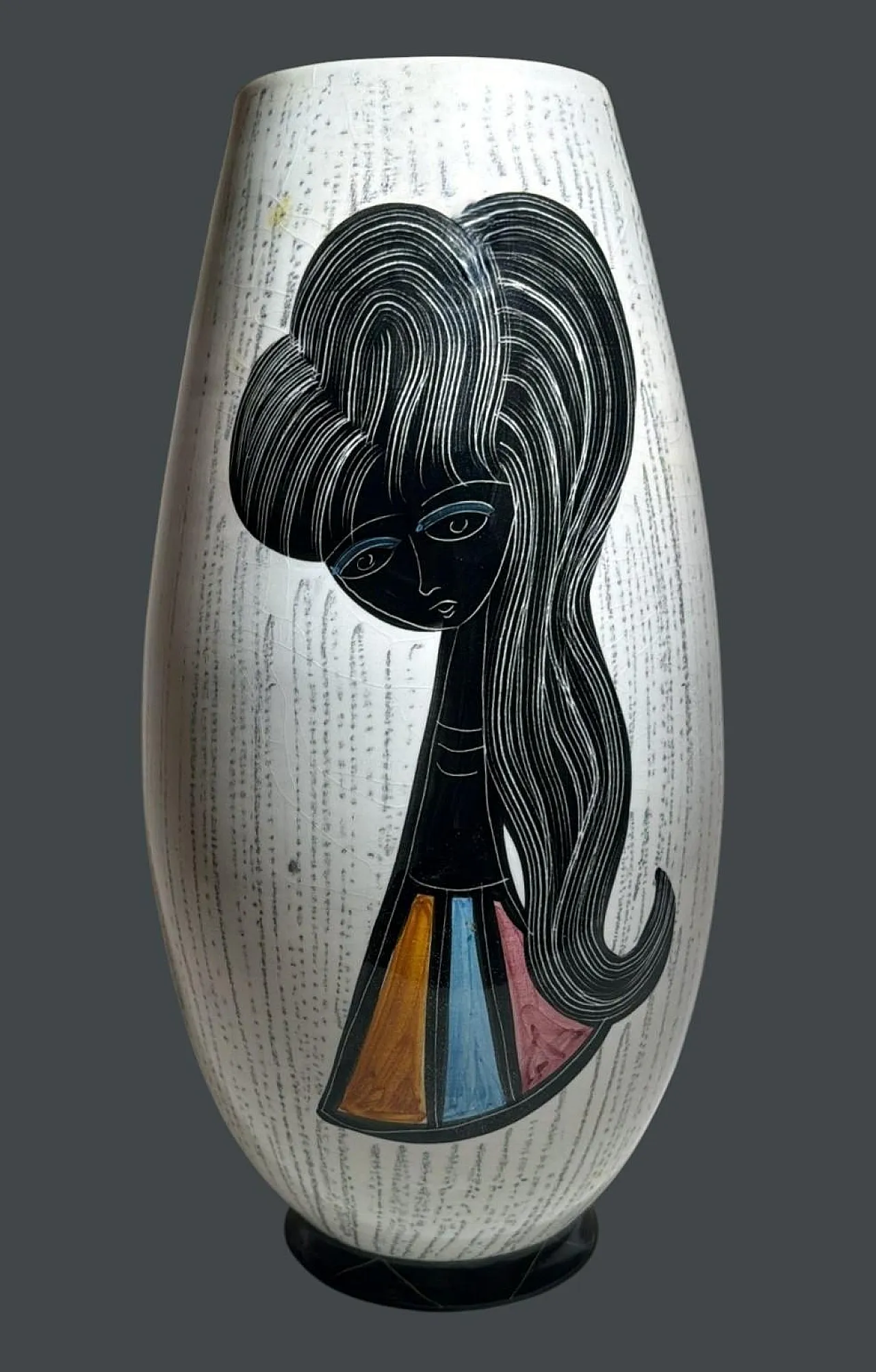 Vaso in ceramica con ragazza stilizzata e motivi geometrici, anni '60 2