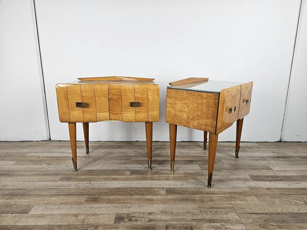 Italian bedside tables Mid Century in brass maple and decorated glass, 1950 2
