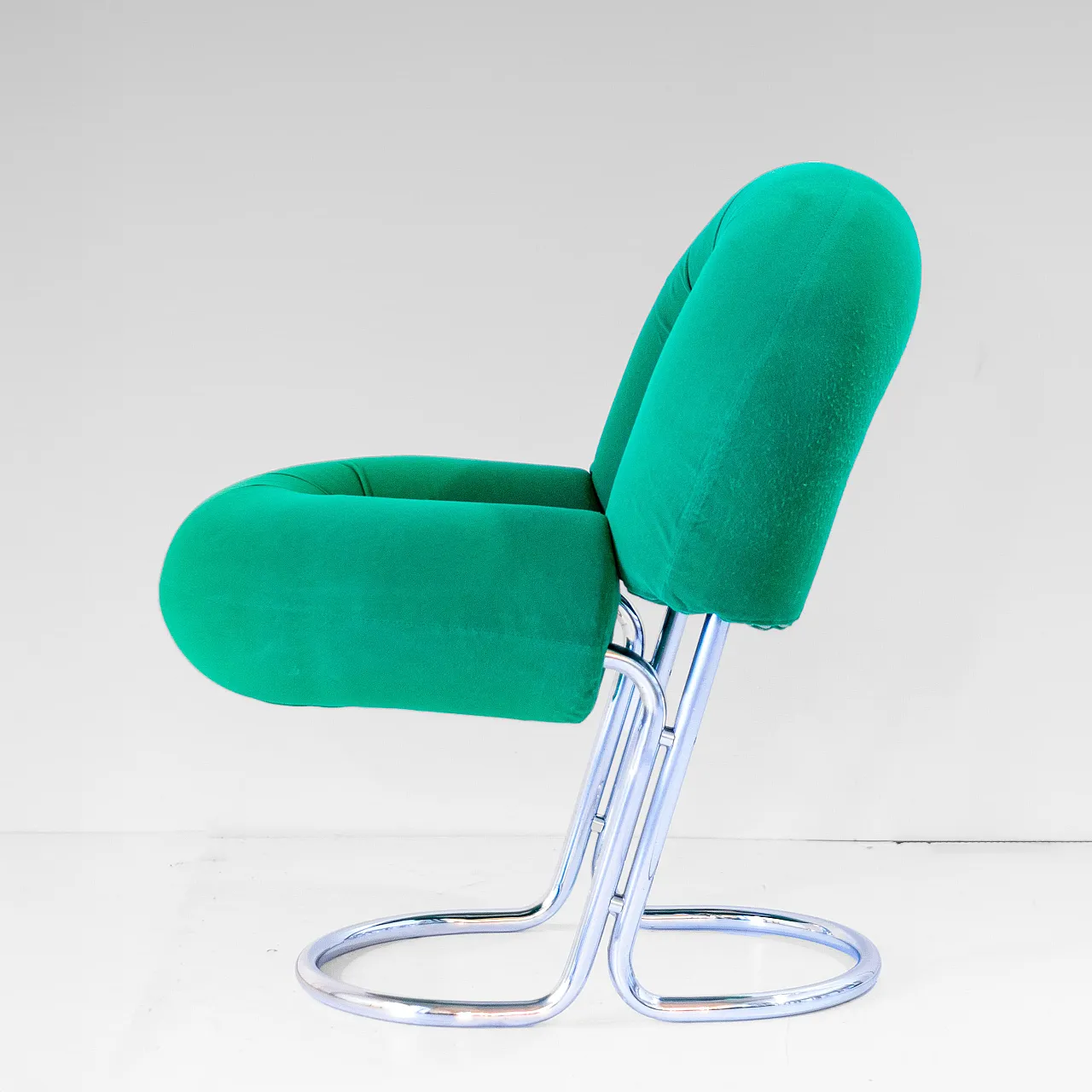 Sedia in stile Space Age in velluto verde e acciaio, Renato Zevi 3