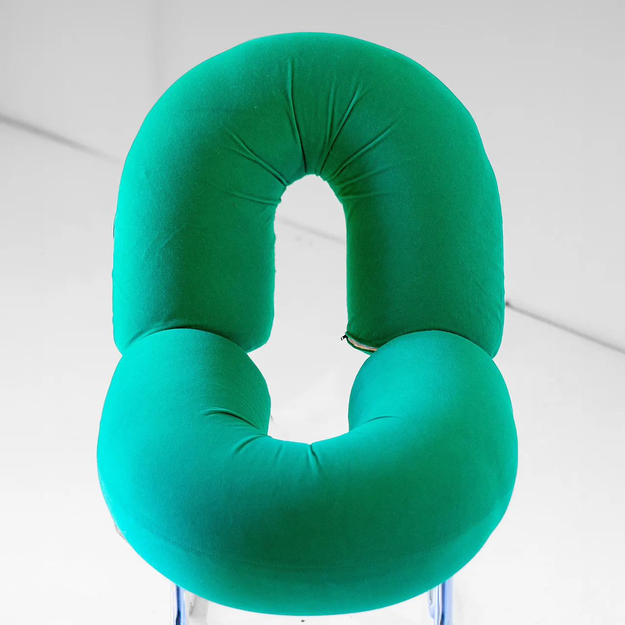 Sedia in stile Space Age in velluto verde e acciaio, Renato Zevi 7