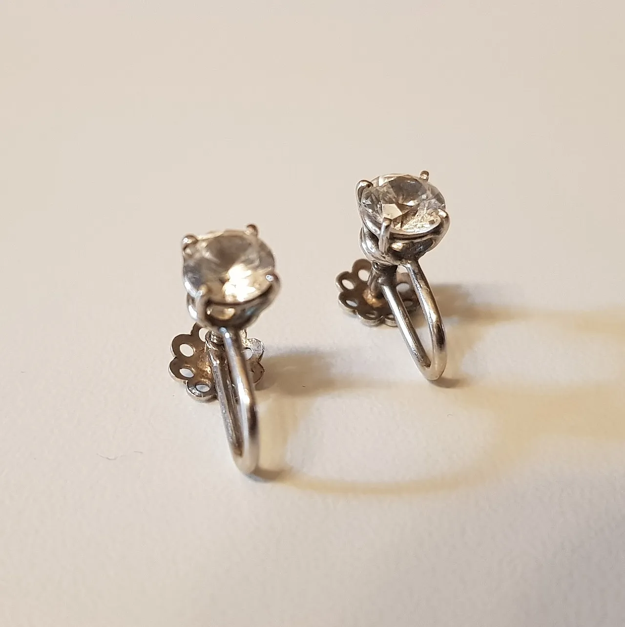 Orecchini zaffiri bianchi anni '30 5