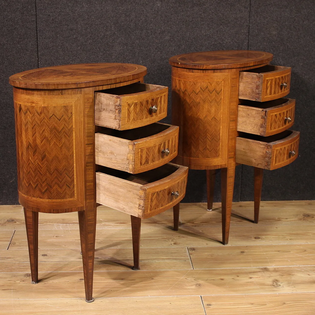 Pair of inlaid oval bedside tables, 20th century 9