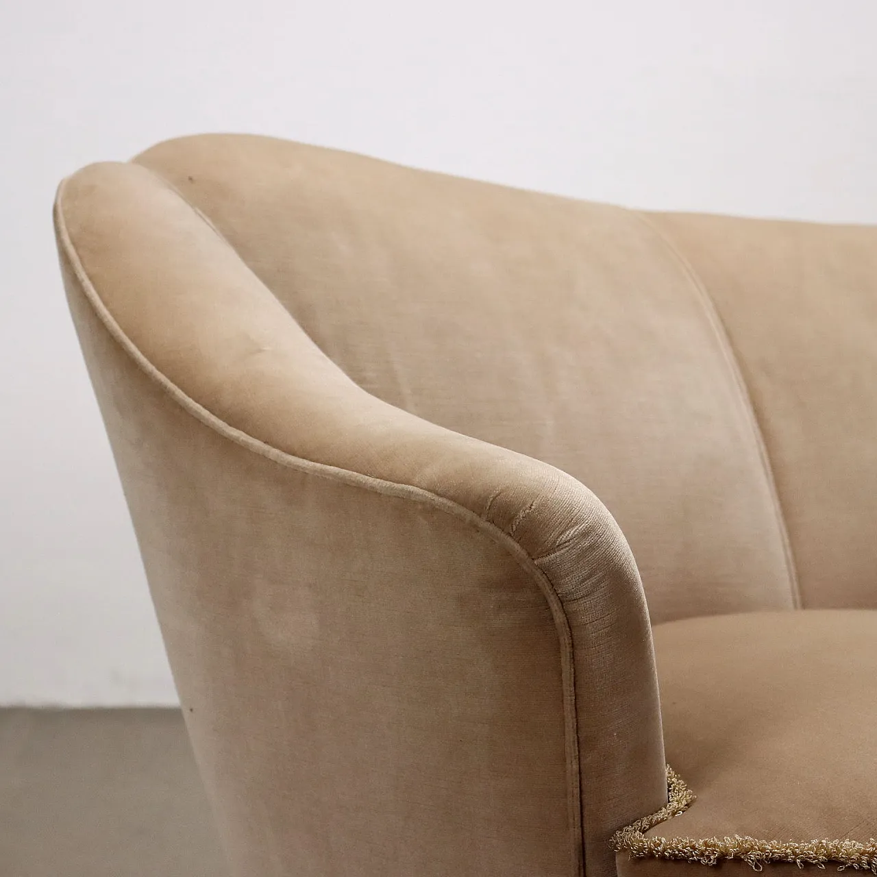 Velvet three-seater sofa, 1950s 3