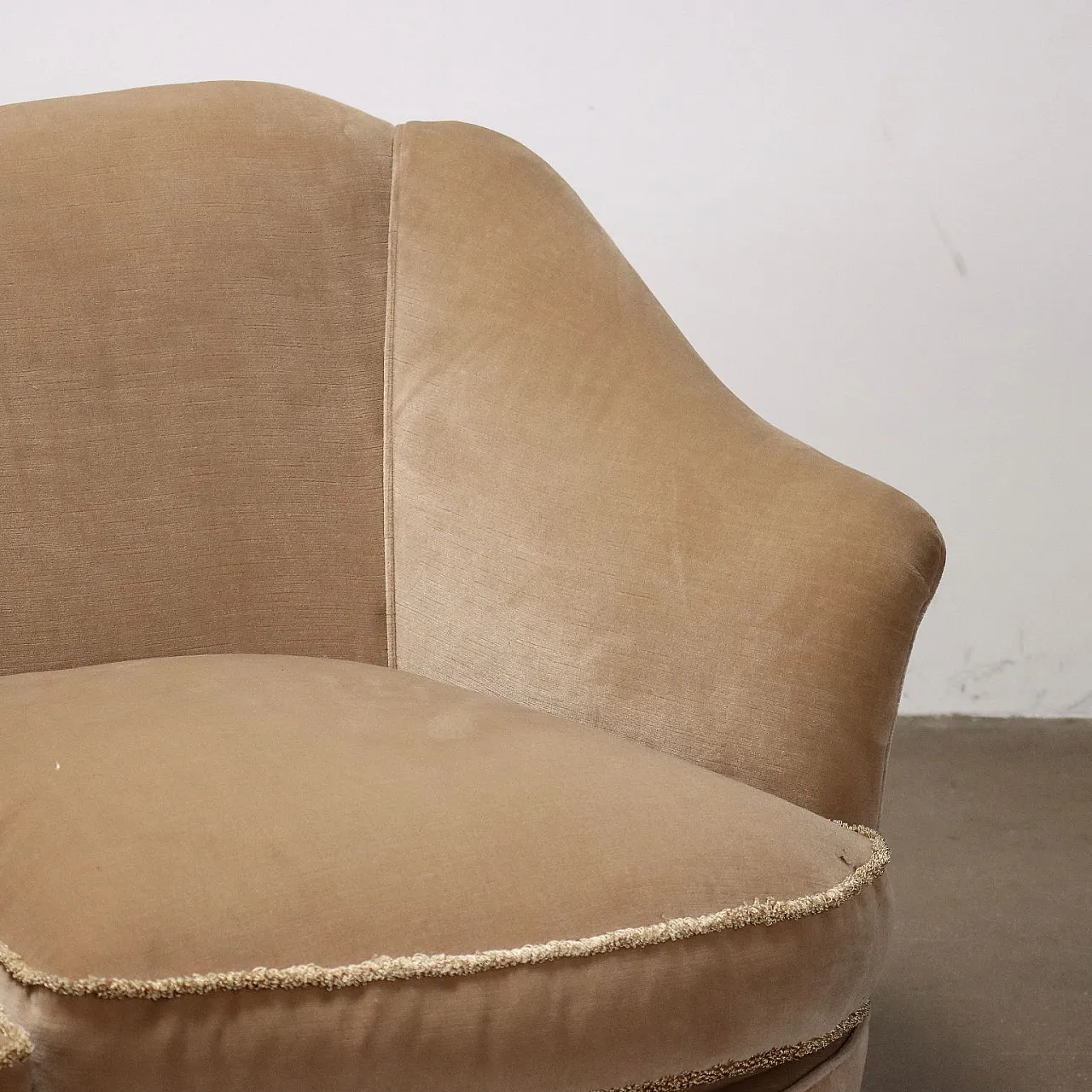 Velvet three-seater sofa, 1950s 4