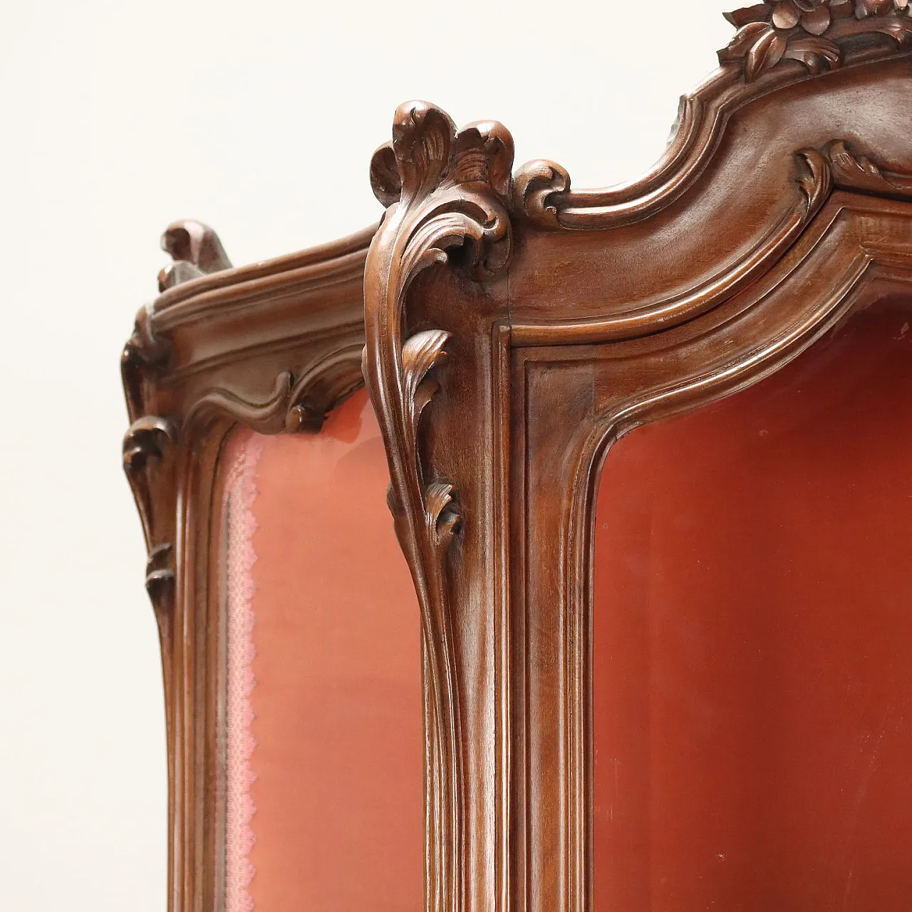 Vetrina in stile rococò in vetro e noce, '900 6