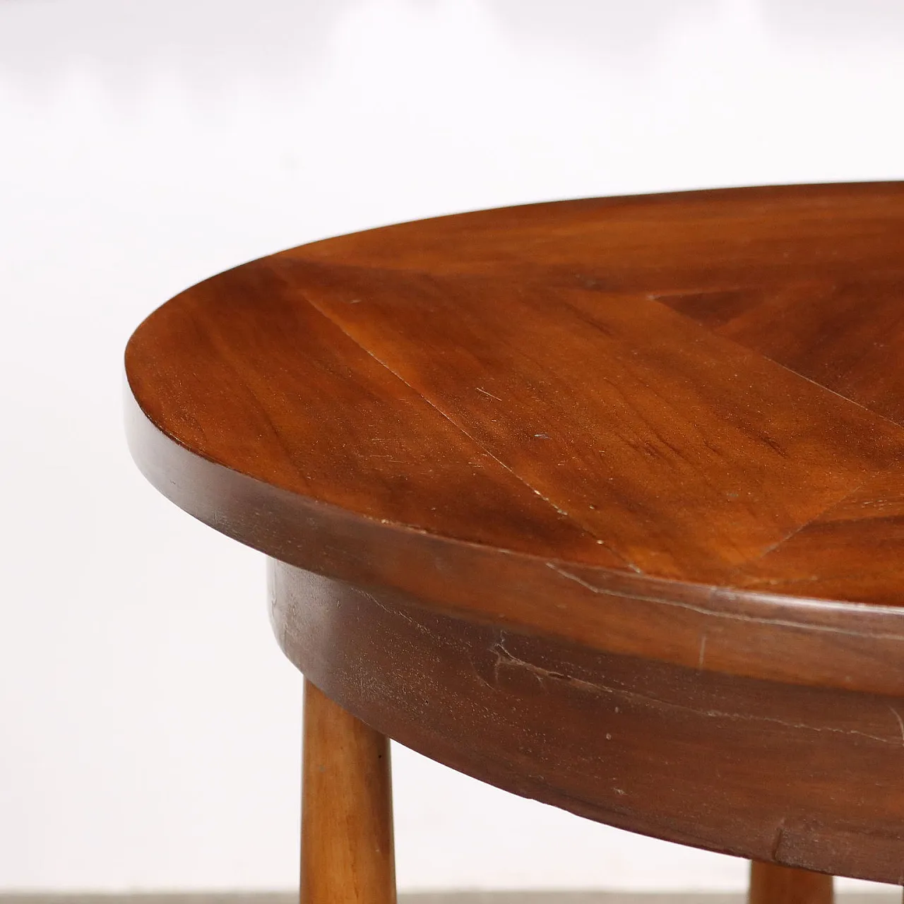 Art Deco round wooden coffee table, 20th century 3