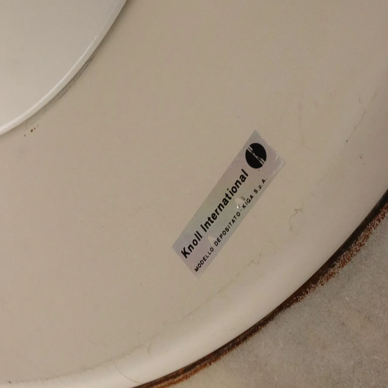 Tavolo Ovale Tulip di Eero Saarinen per Knoll, fine '900 9