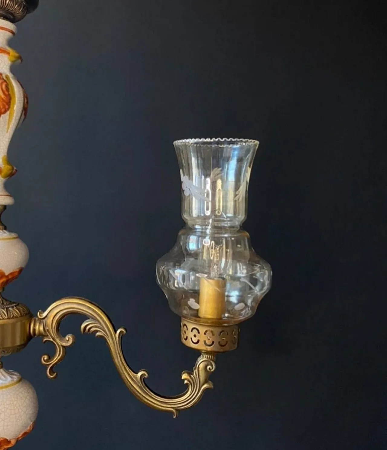 Chandelier in ceramic, brass and glass with three lights, anni '60 6