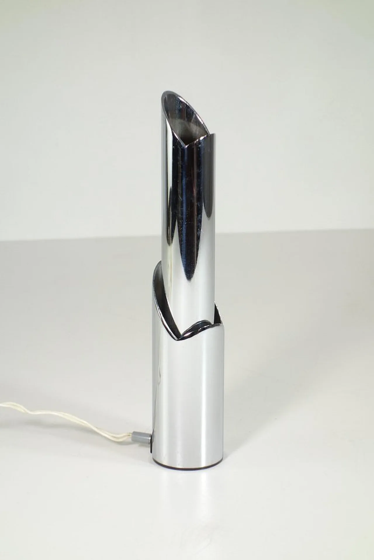 Lampada da tavolo Space Age in metallo cromato, anni '60 2