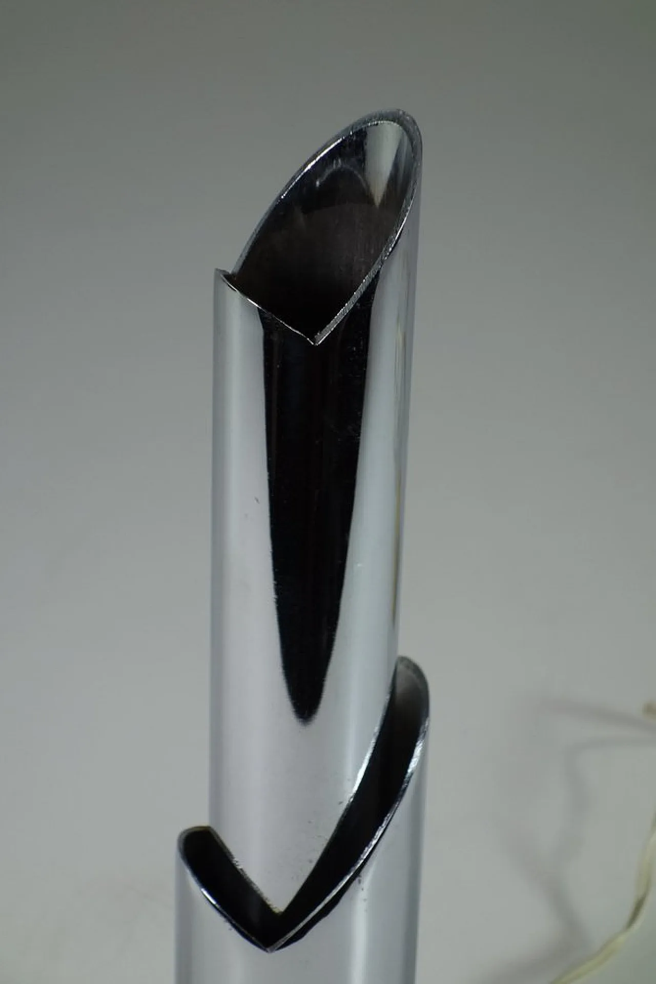 Lampada da tavolo Space Age in metallo cromato, anni '60 4