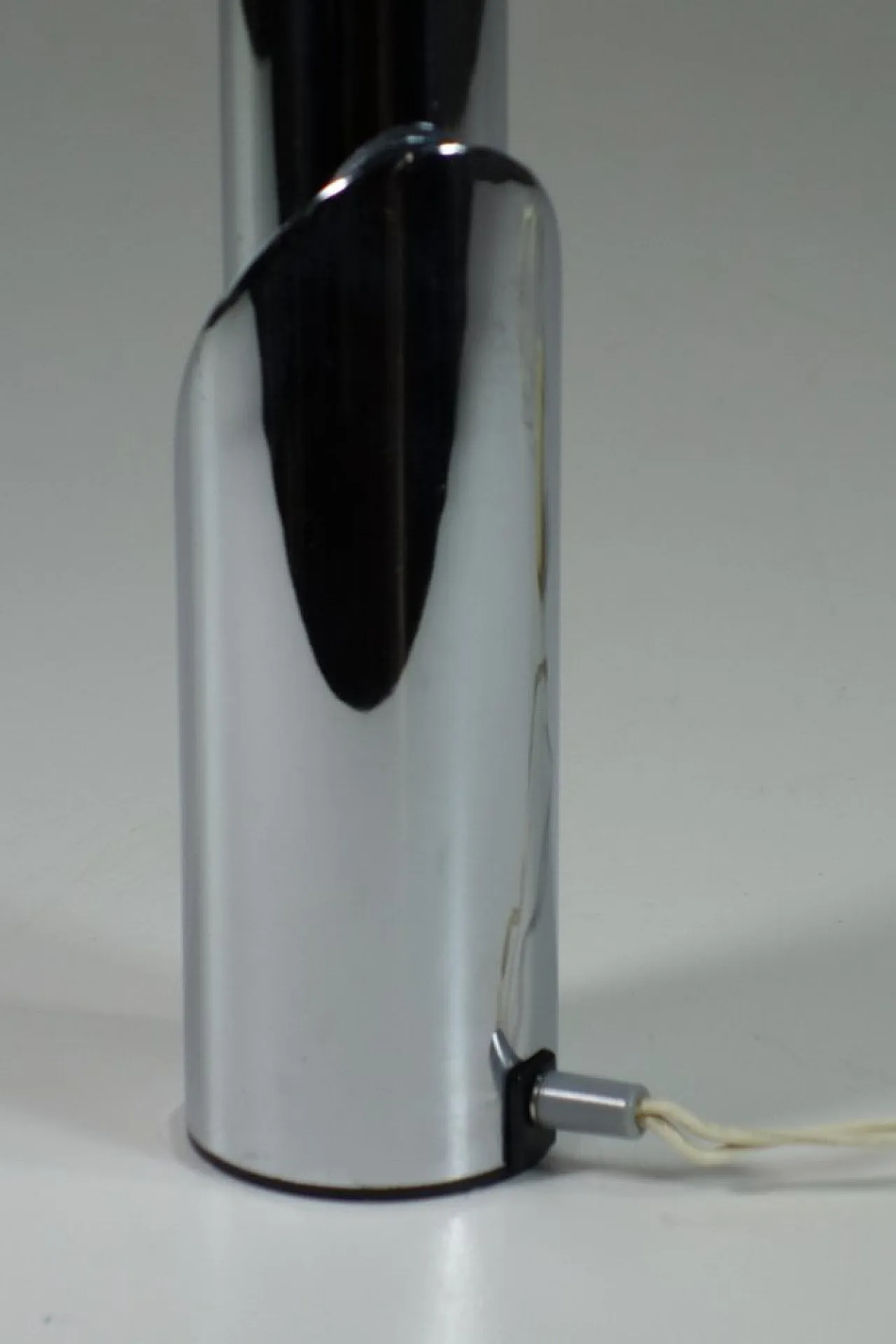 Lampada da tavolo Space Age in metallo cromato, anni '60 7
