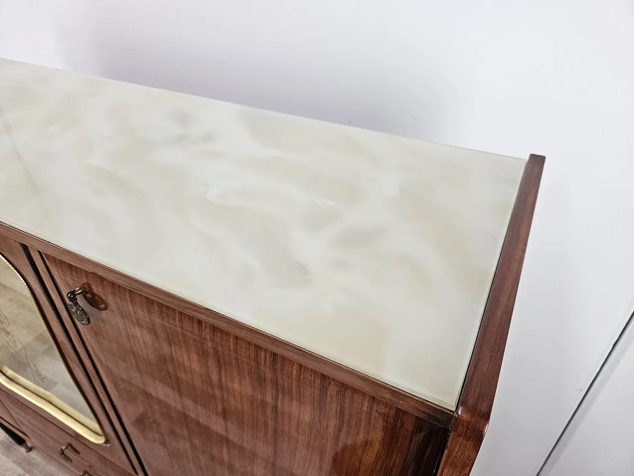 Mid Century showcase covered in mahogany with glass top 5