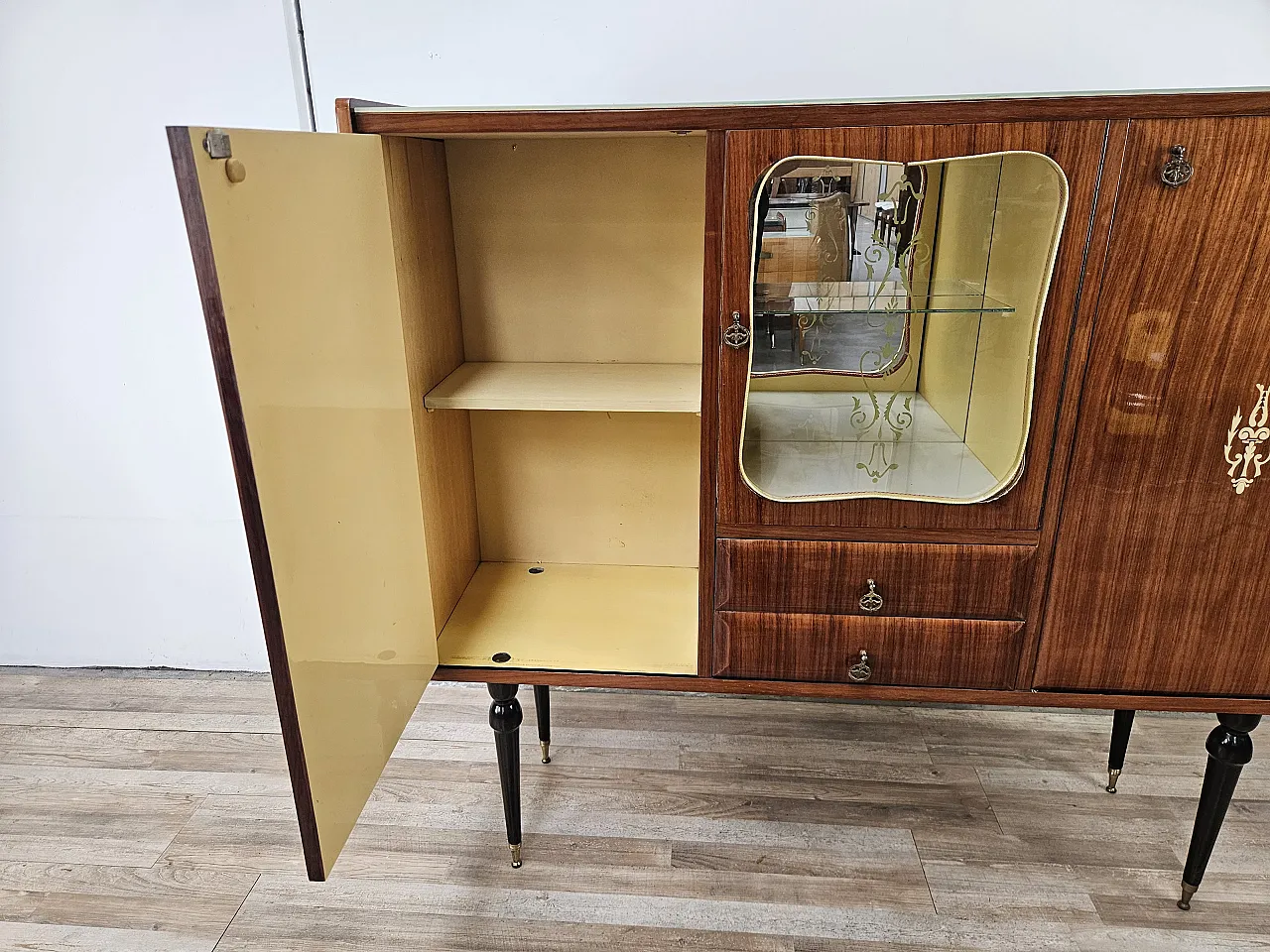 Mid Century showcase covered in mahogany with glass top 10