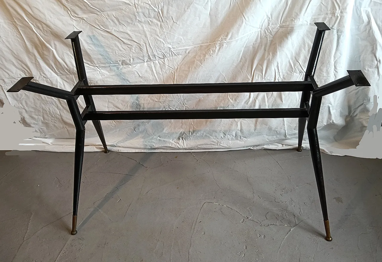 Table with bras feet, 50s 4
