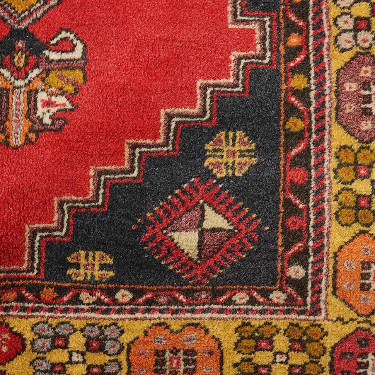 Joruk rug in cotton and wool with heavy knot, 20th century 6