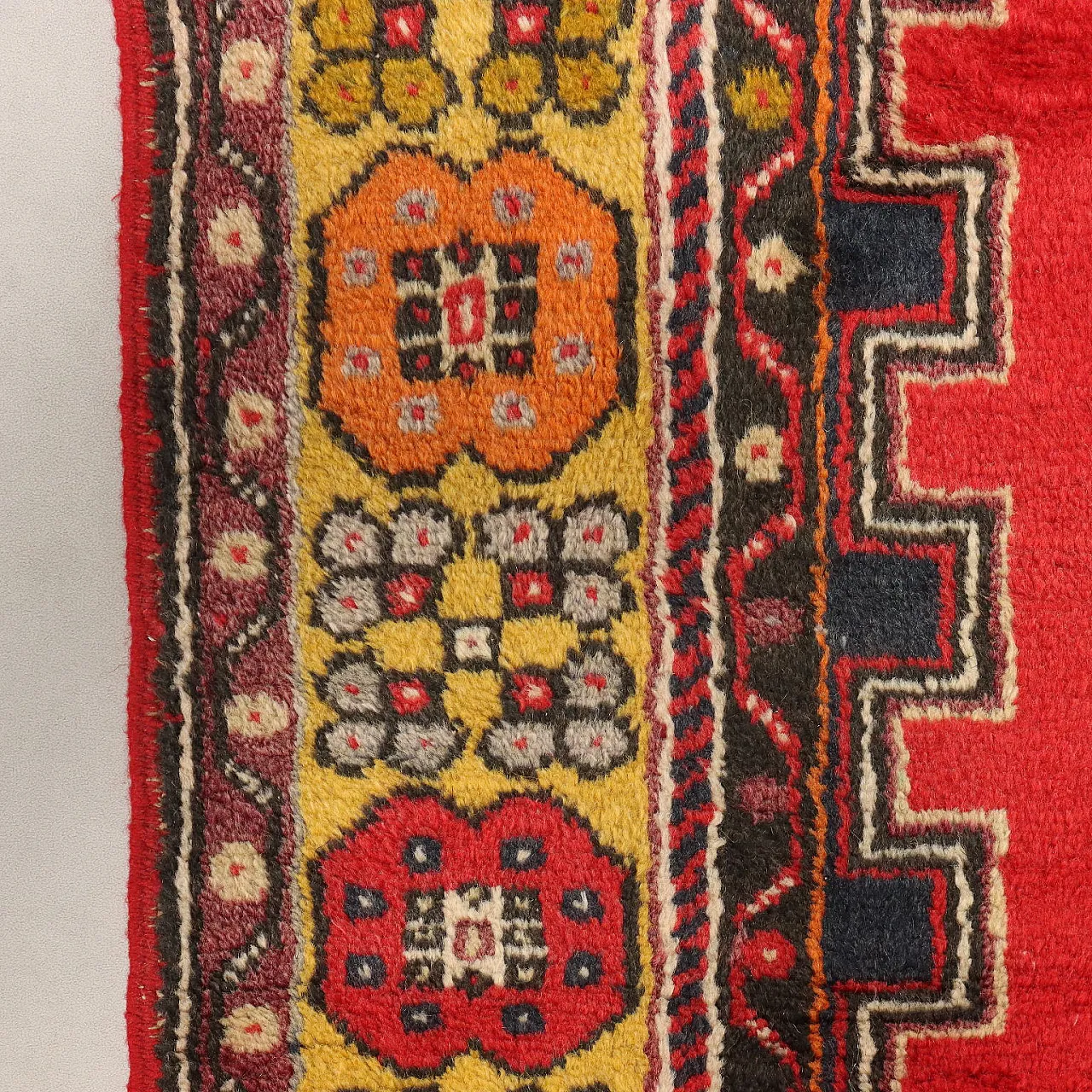 Joruk rug in cotton and wool with heavy knot, 20th century 7