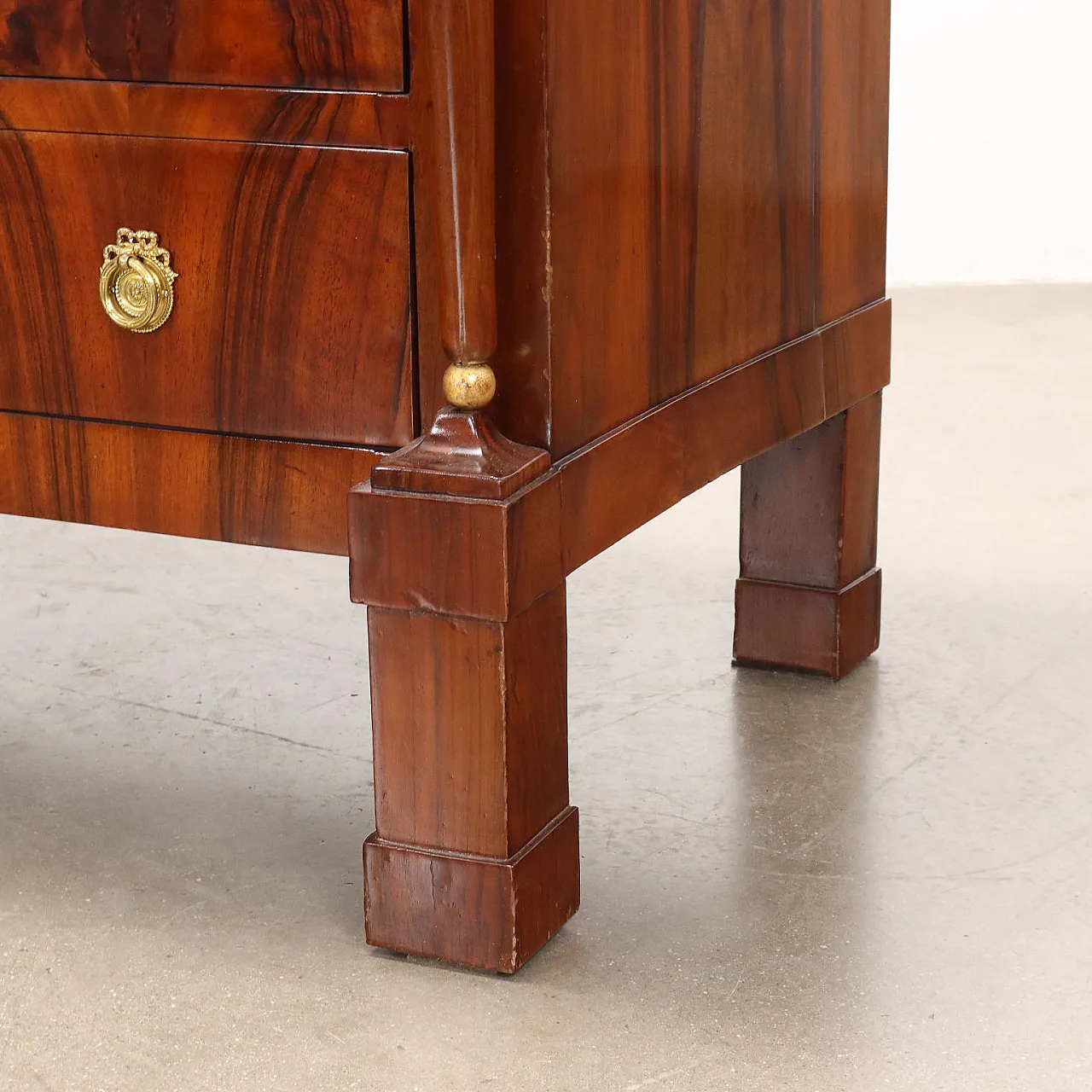 Coppia di comò Impero in noce e marmo, '800 10