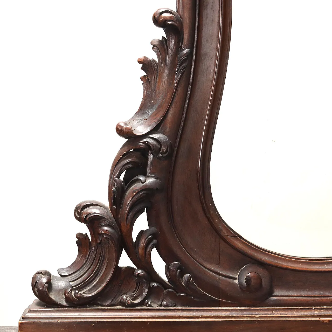 Comò in stile barocco in noce e marmo, '900 5