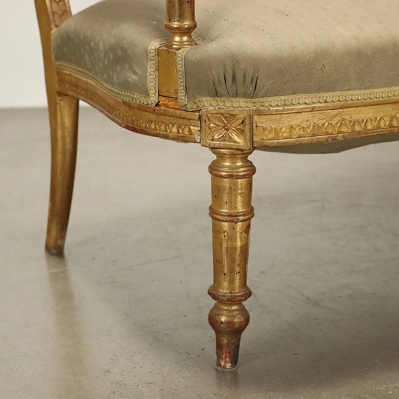 Divano in stile Neoclassico in legno dorato, '800 7