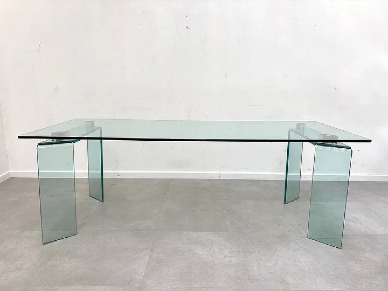 Ray glass dining table by Fiam, late 20th century 2