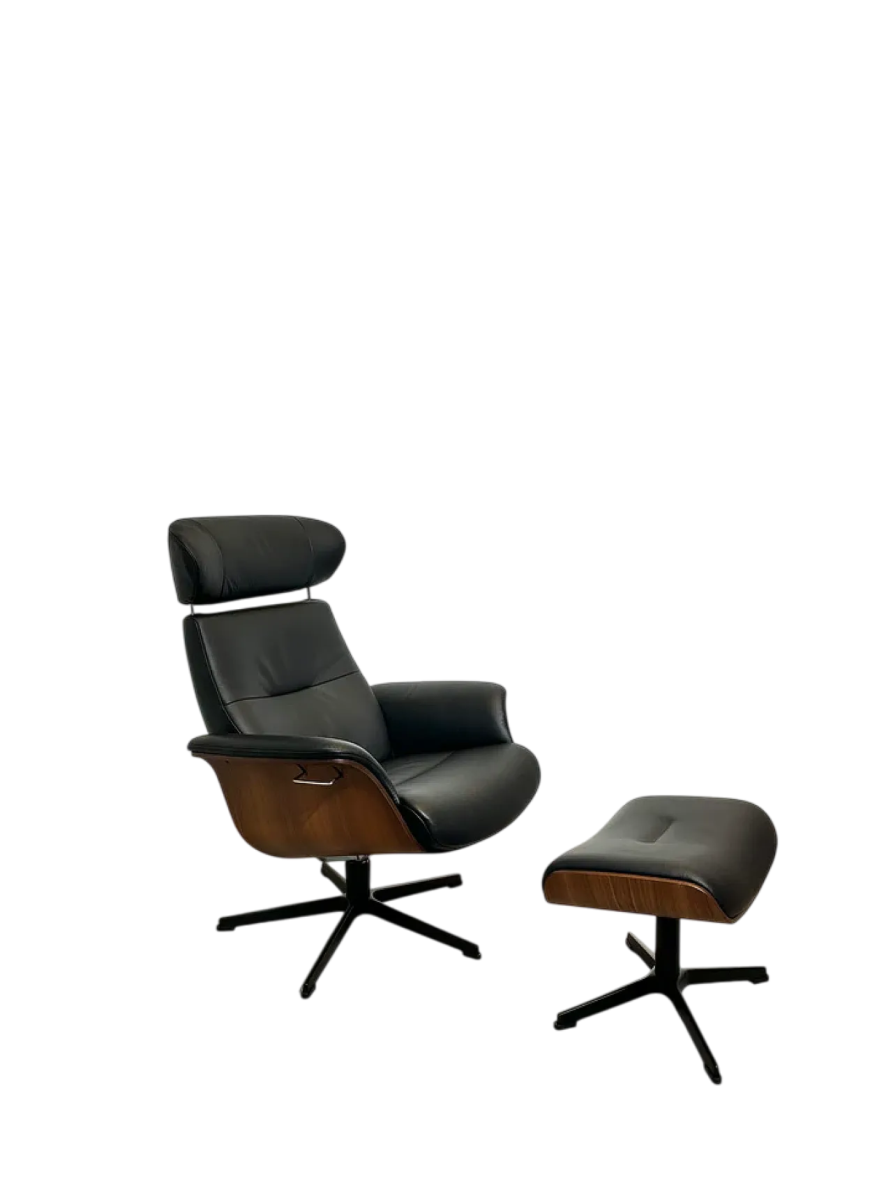 Time Out chair with ottoman in walnut and leather, 20th century 6