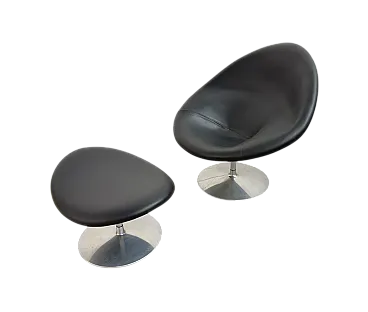 Poltrona nera Globe con pouf di Pierre Paulin, anni '50