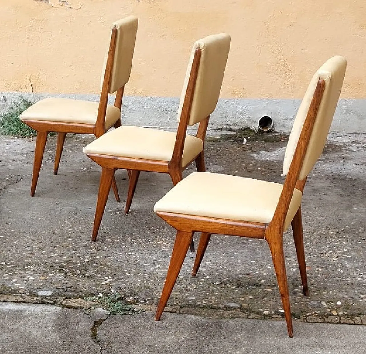 6 Chairs in wood and eco-leather, 1950s 11