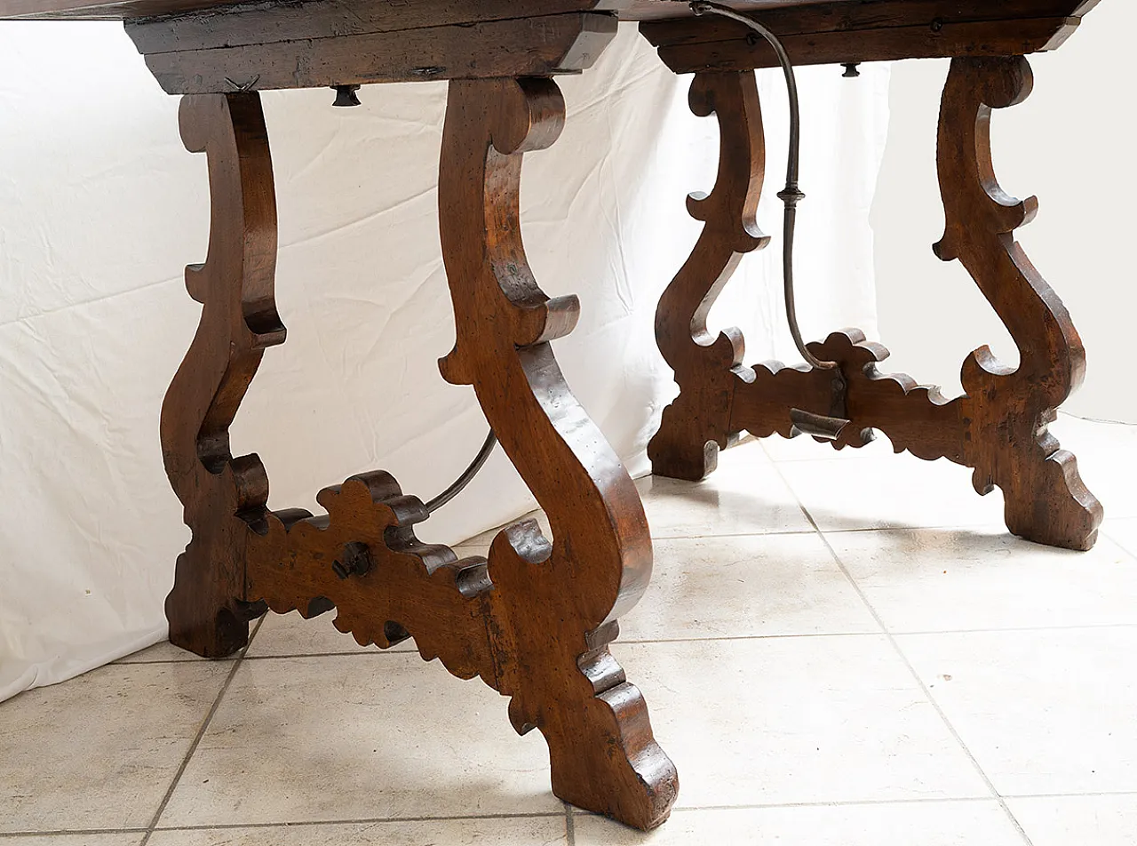 Tavolo fratino in noce massello, inizi '700 6