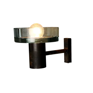 Lampada da parete in metallo smaltato e vetro, anni '60