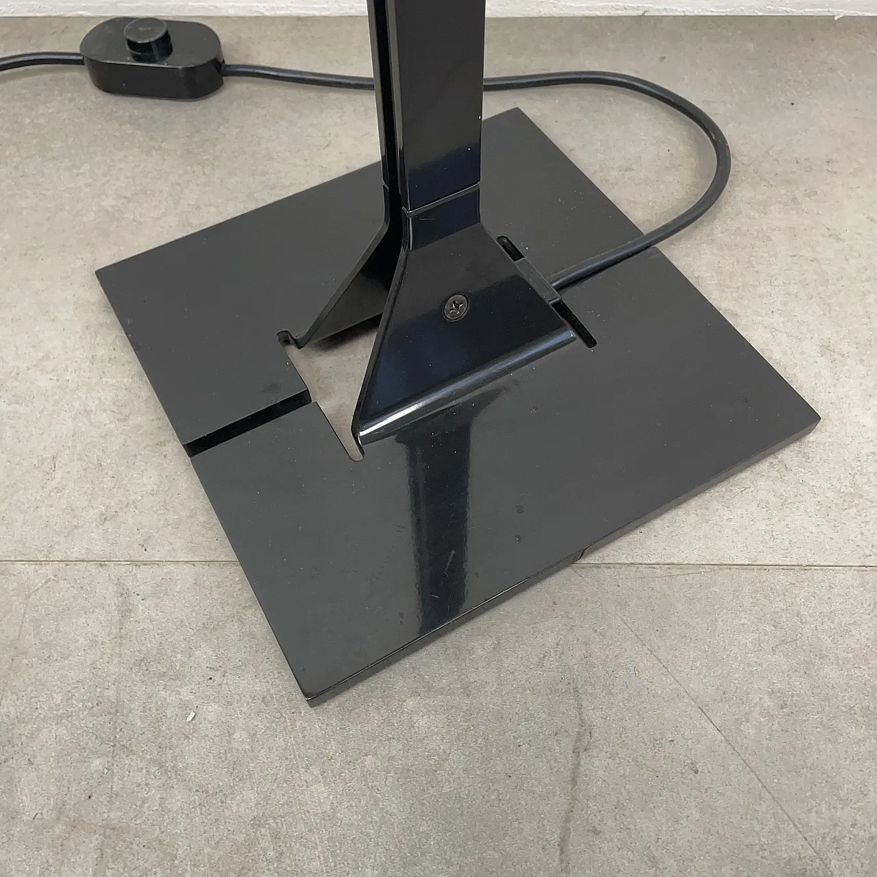 Lampada da terra Papillona nera di Tobia Scarpa per Flos, anni '70 15