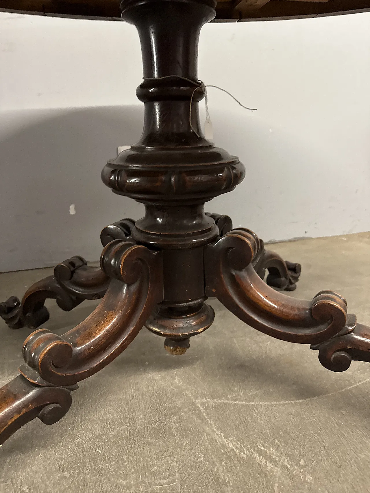 Tavolino ovale in noce massello L. Filippo, '800 8