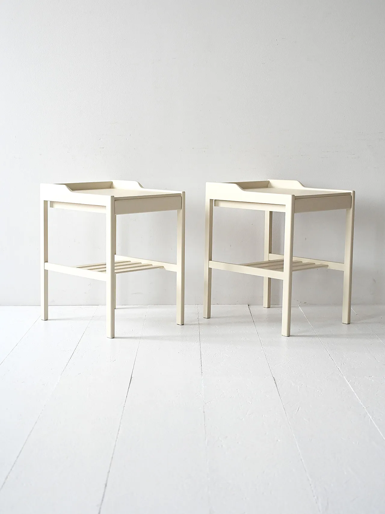 Pair of Scandinavian white bedside tables, 1950s 4