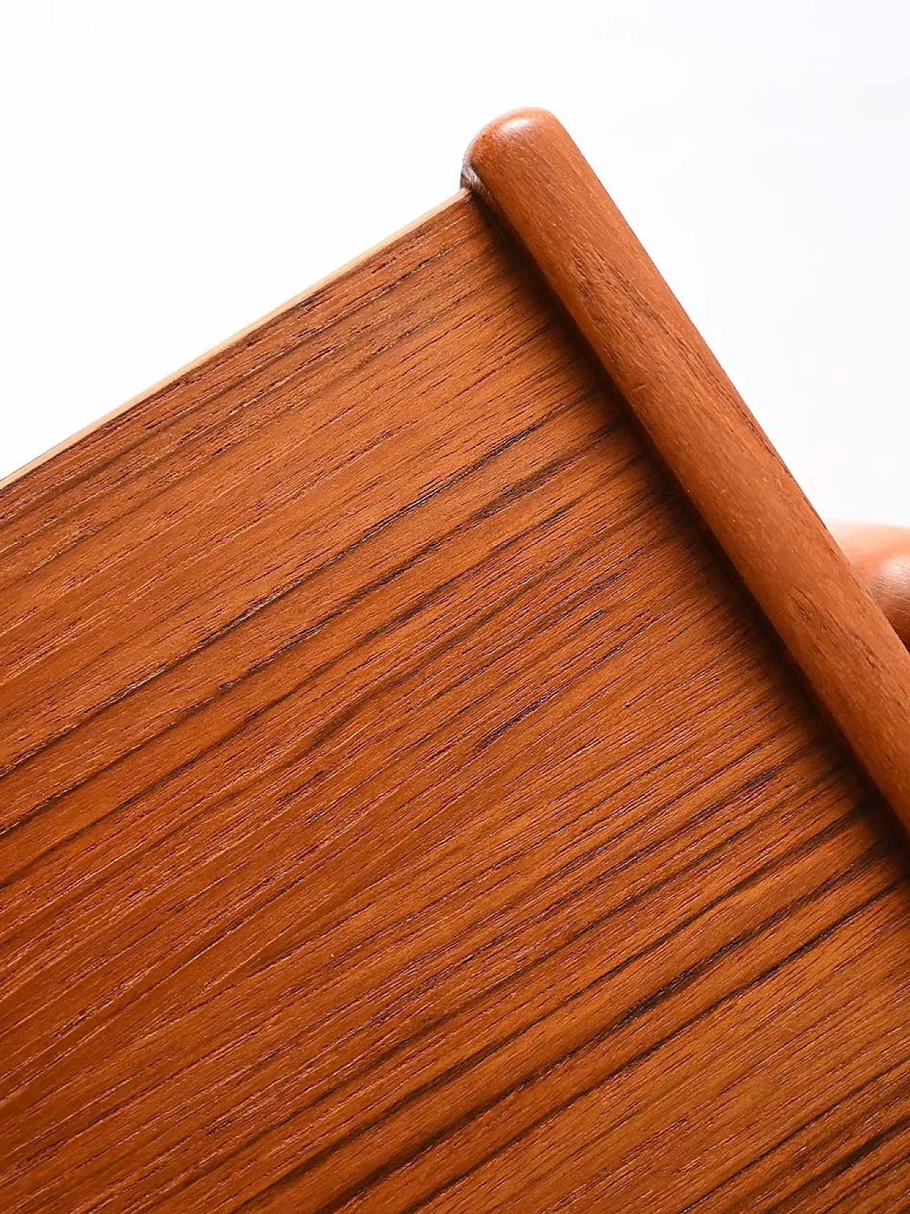 Pair of Scandinavian Teak bedside tables with retractable drawer, 60s 5